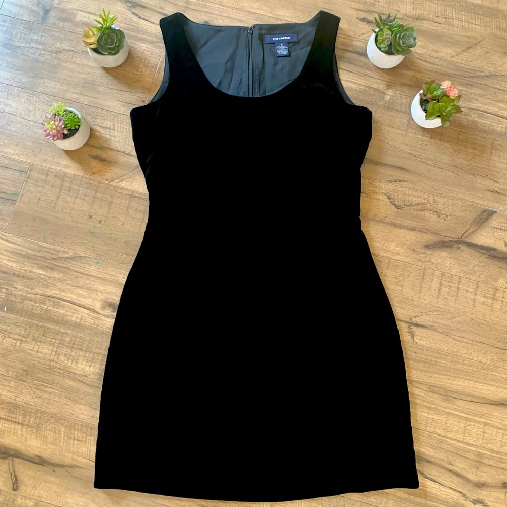 Little Black Velveteen Dress (8)